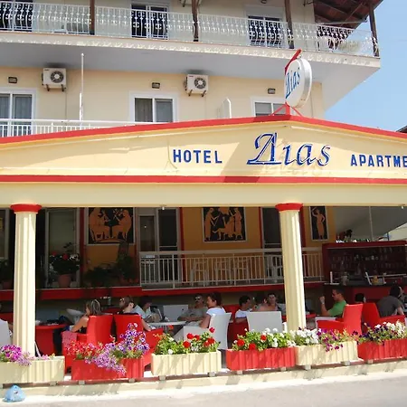 Dias *
