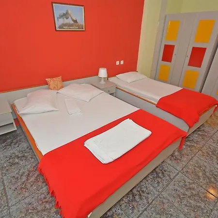 Hotel de apartamente Dias *