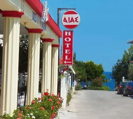 Dias *