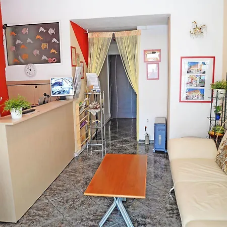 Dias Hotel de apartamente Makrygialos