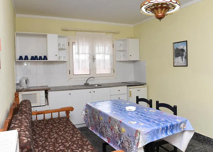 Dias Aparthotel Makrigialos