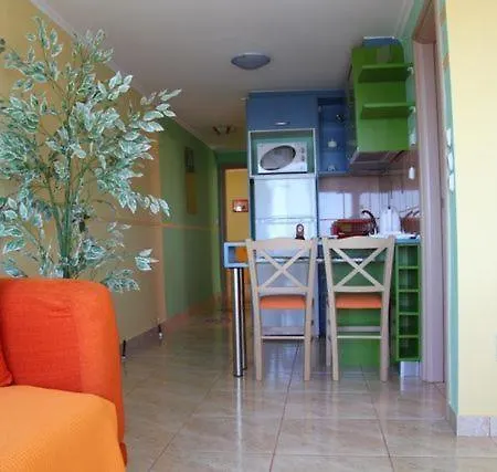 Dias Aparthotel